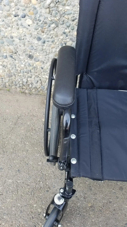 Invacare Tracer SX5 Wheelchair Armrests – Black Comfort