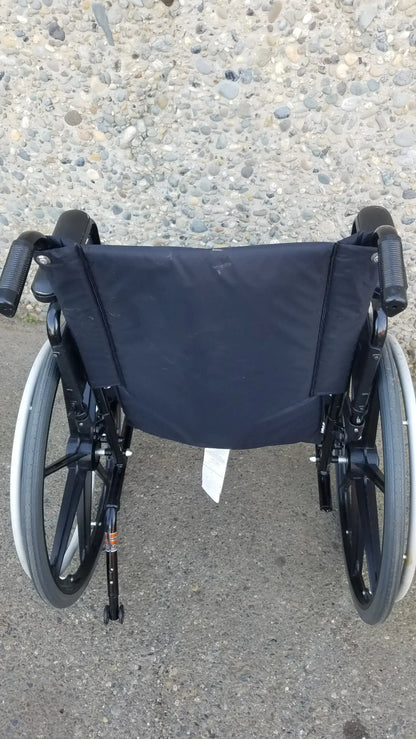 Invacare Tracer SX5 Wheelchair Black Steel Frame w/ Desk Armrests