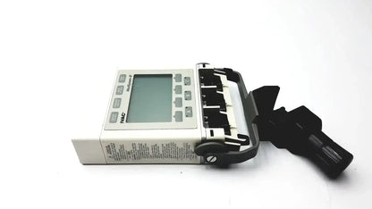 White ivac megger 5000 insulation resistance tester with black strap and multiple connectors for alaris ivac medsystem iii patient monitor 2860d