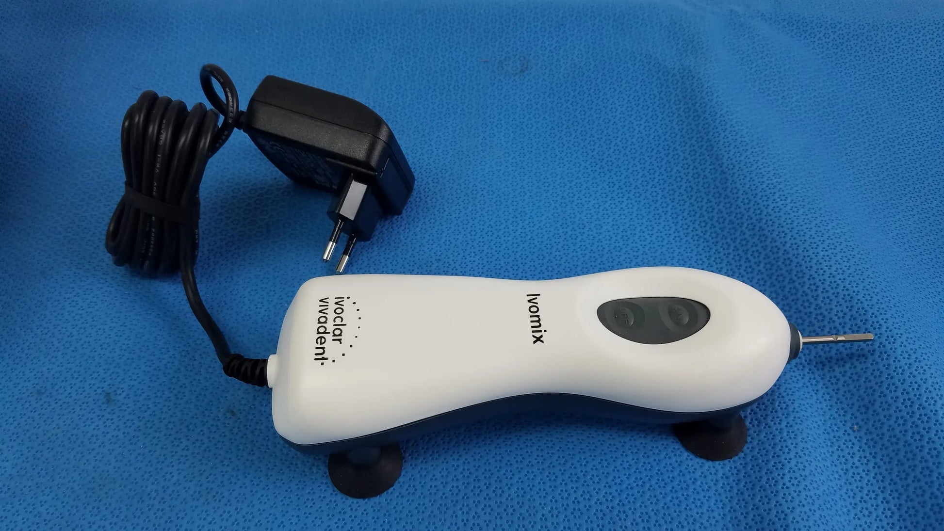 Ivoclar Vivadent Ivomix Vibrating Mixer With Adapter Charger and Box