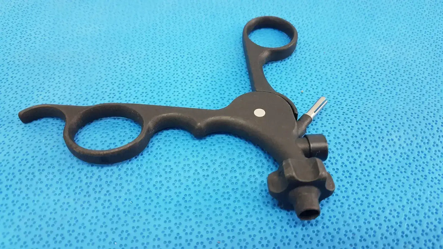 Karl Storz Clickline Monopolar Plastic Handle 33121 - Endoscopic Instrument