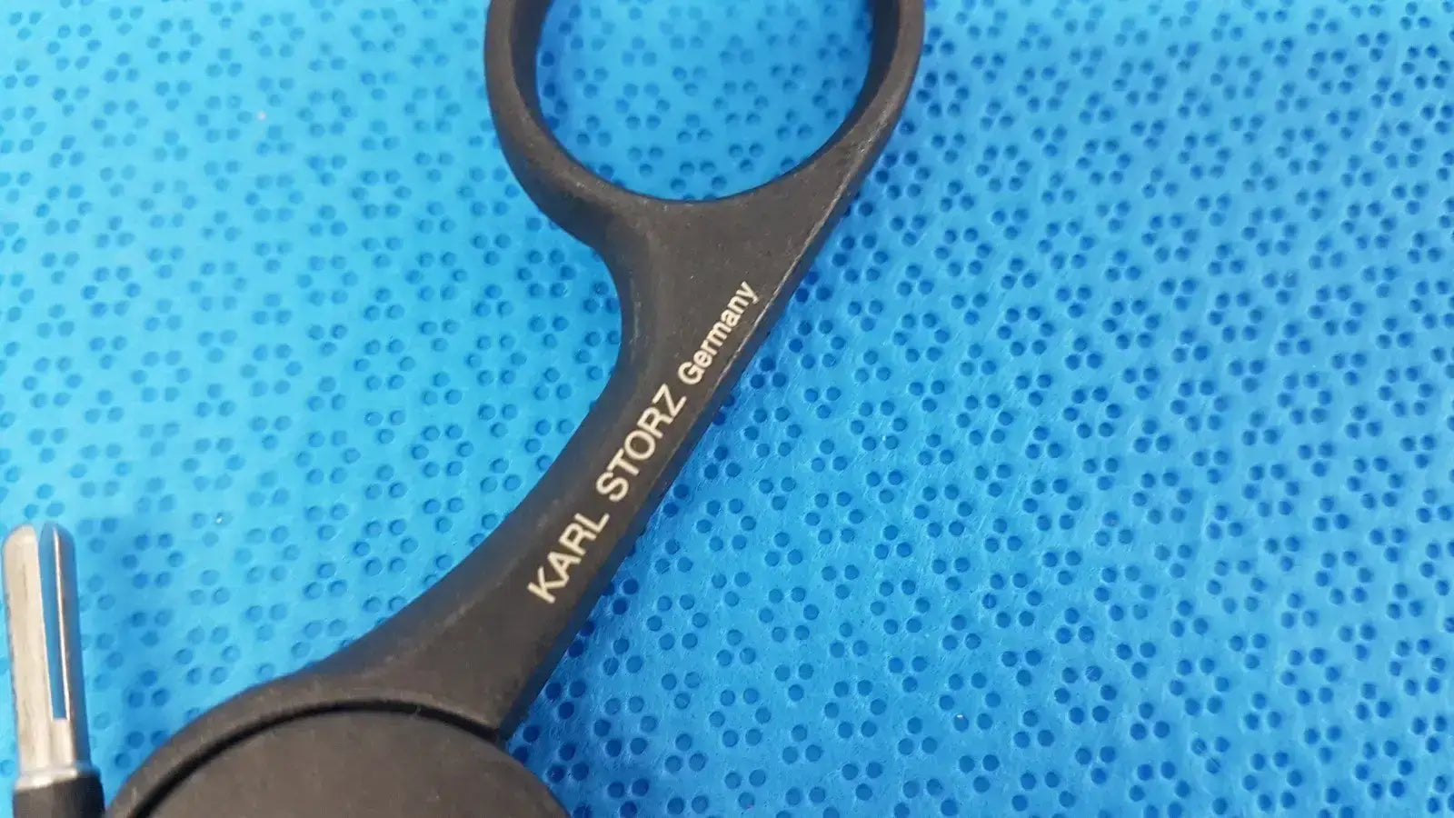Karl Storz Clickline Monopolar Plastic Handle 33121 - Endoscopic Instrument