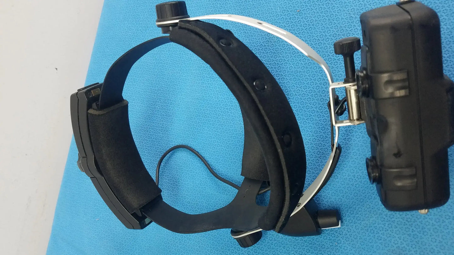 Keeler Vantage Plus Ophthalmoscope With Accessories Ref 1205P1020