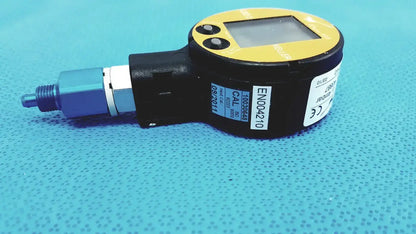 Keller LEO2 Digital Pressure Gauge – High Accuracy Portable Measurement
