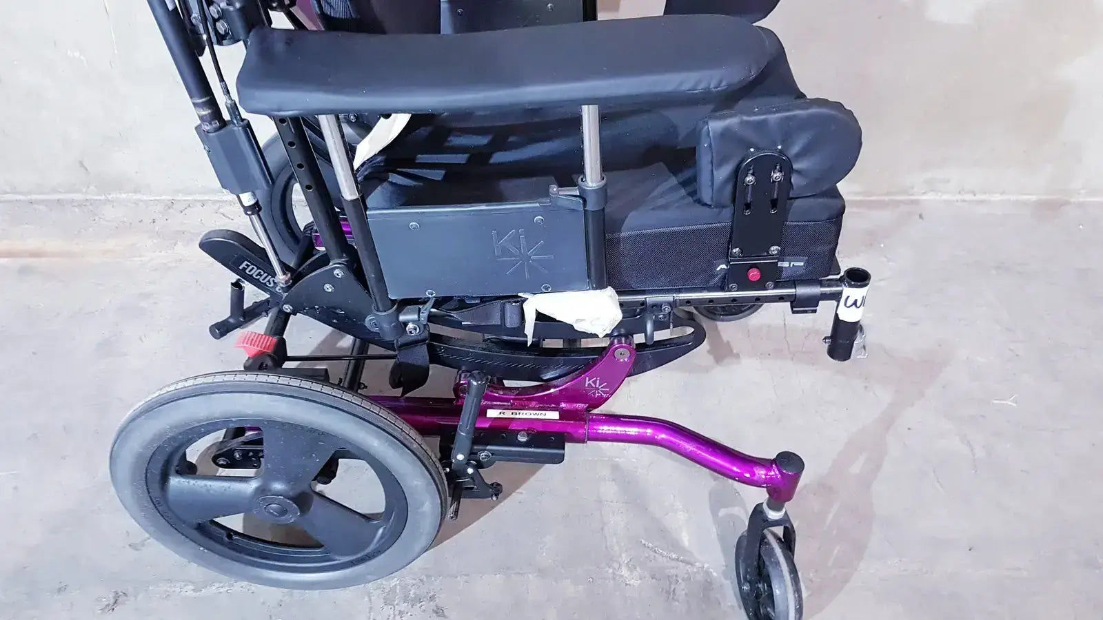 Ki Mobility Focus CR Tilt In Space Wheelchair Adjustable All Show in Pictures - Tilt-in-Space