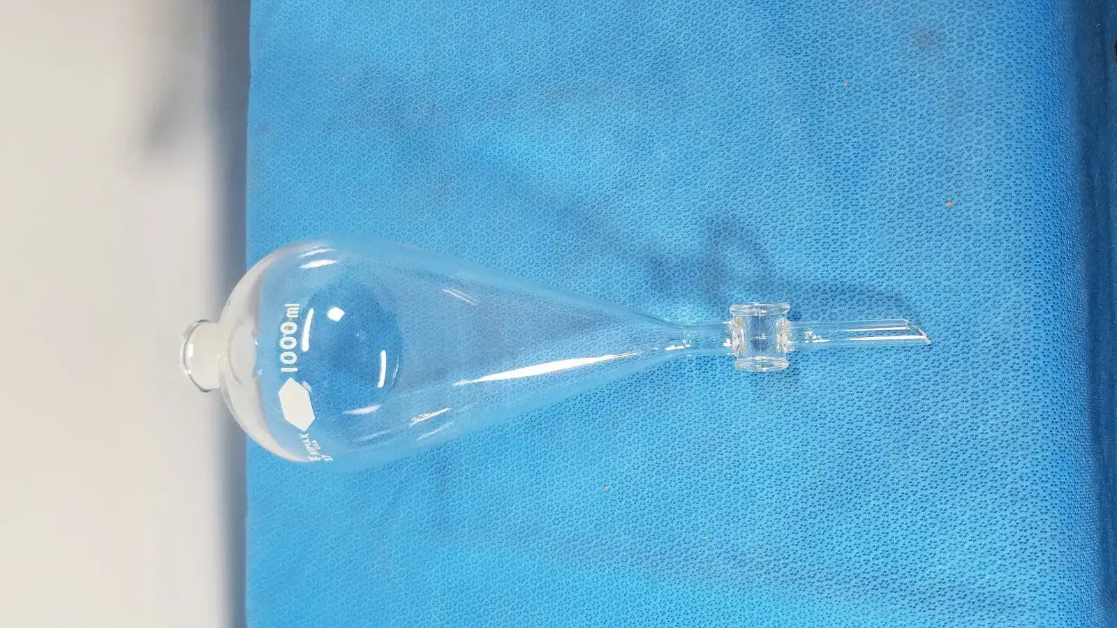 Kimax Kimble Separatory Funnel 1000 mL Glass Heavy-Duty Laboratory Ware