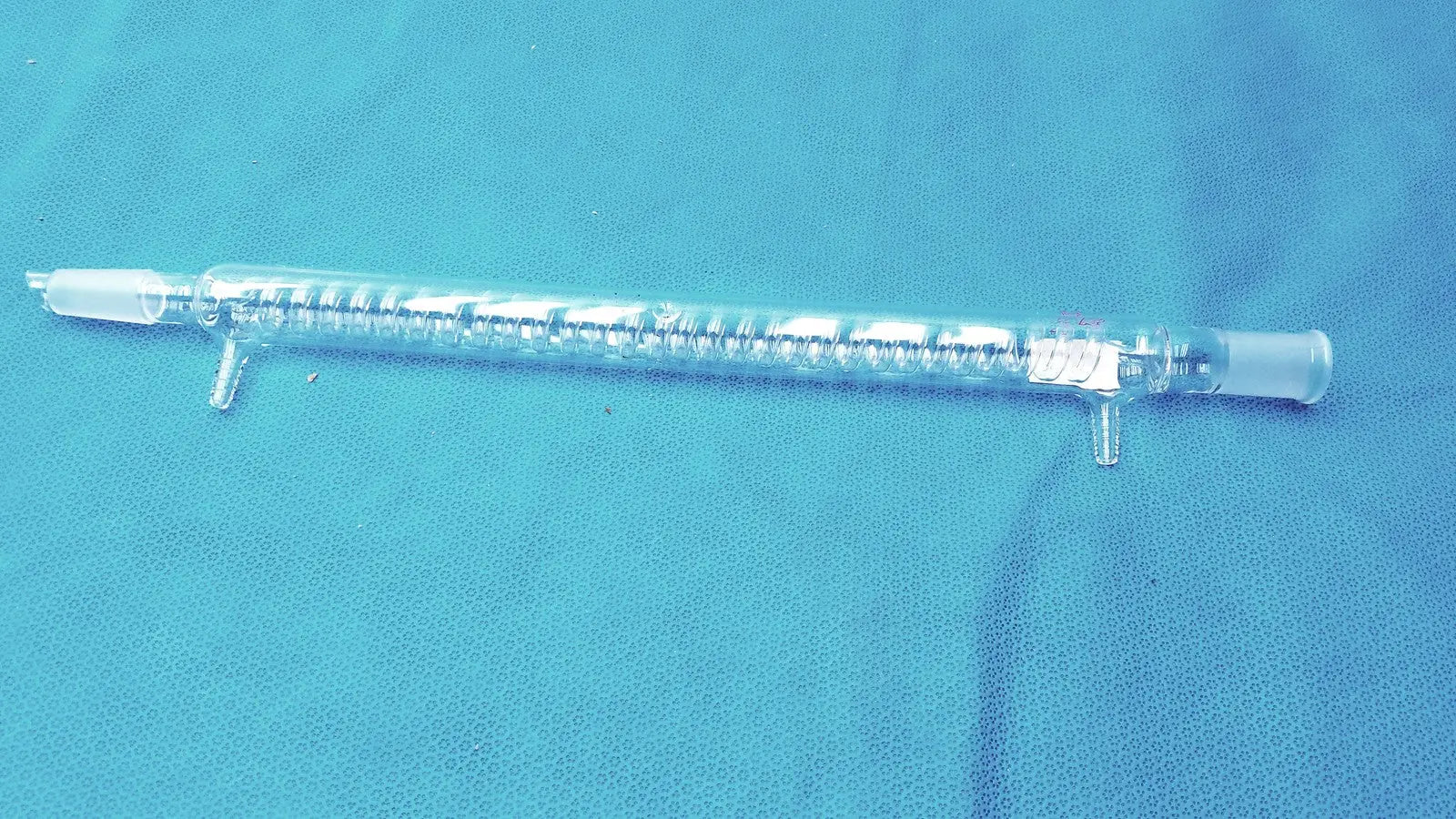 Kontes Graham Coil Condenser 24/40 Joints 300 mm Jacket 475 OAL Lab Glass USA - Laboratory