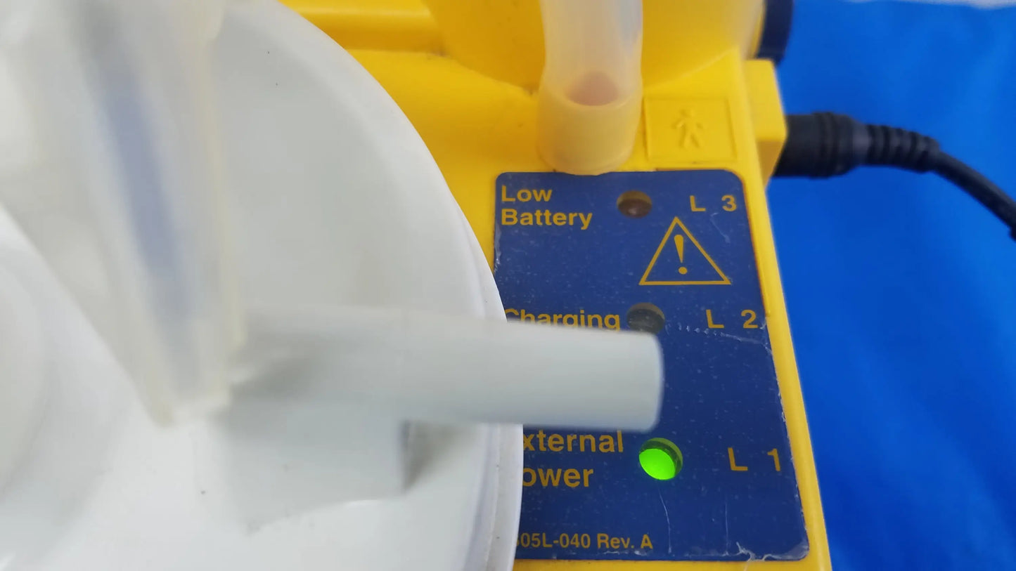 Laerdal Compact Suction Unit Ref 884301 - Portable