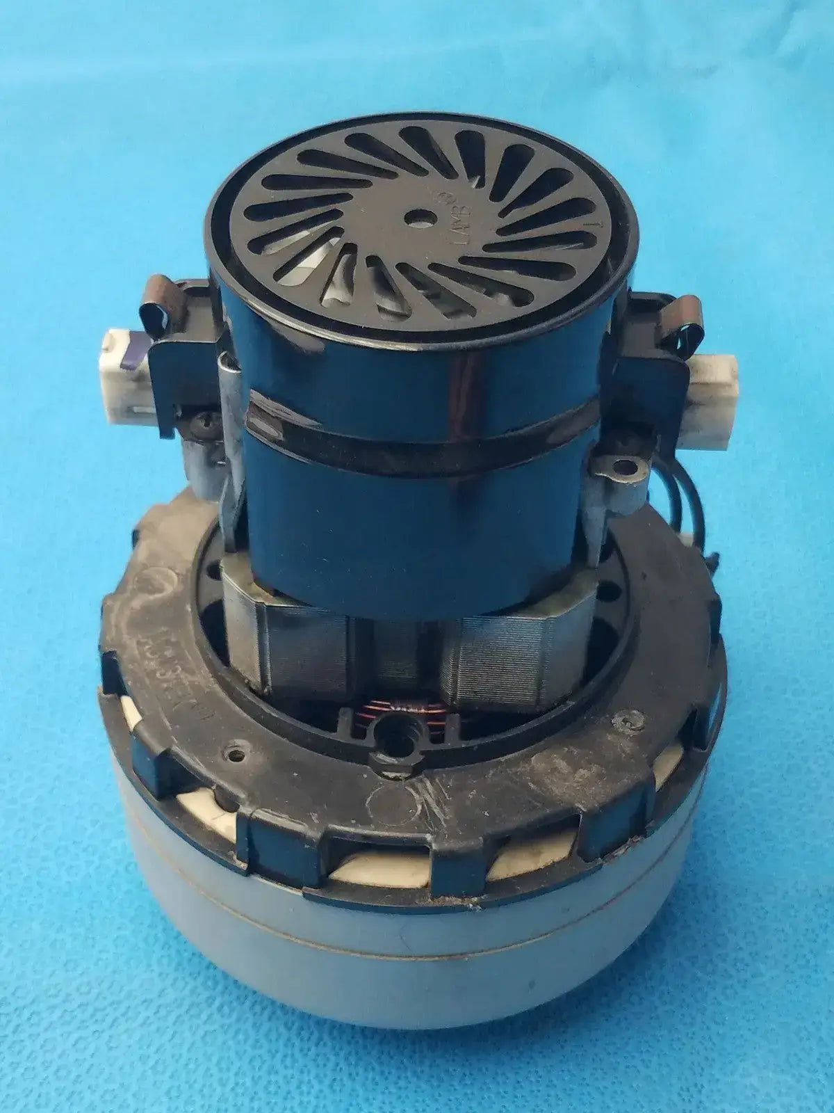 Lamb Electric 116599-29 24V DC Vacuum Motor