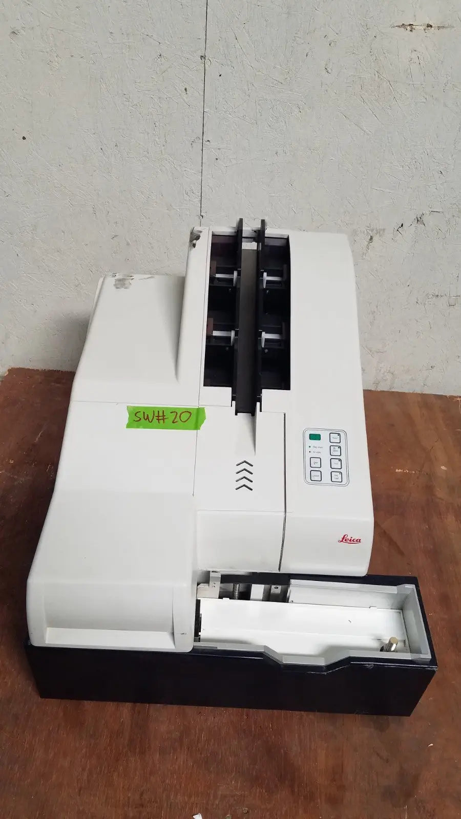 Leica Biosystems Microscope Slide Printer – Barcode Labeler for Lab Slides