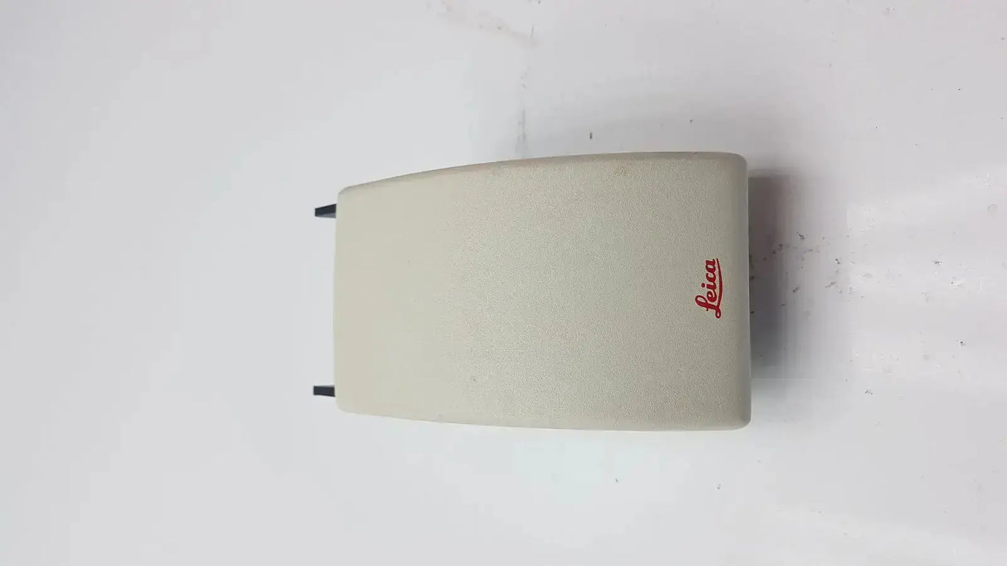 Beige leica dfc450 5mp color digital microscope camera body with red logo for high-resolution imaging
