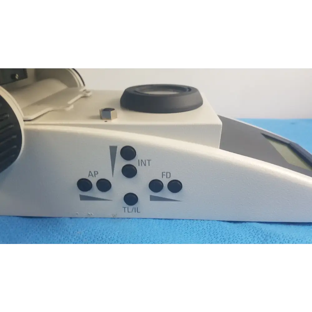 Leica DM4000 Digital Materials Research Microscope