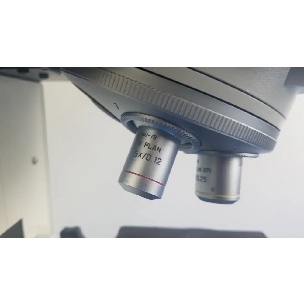 Leica DM4000 Material Analysis Microscope System