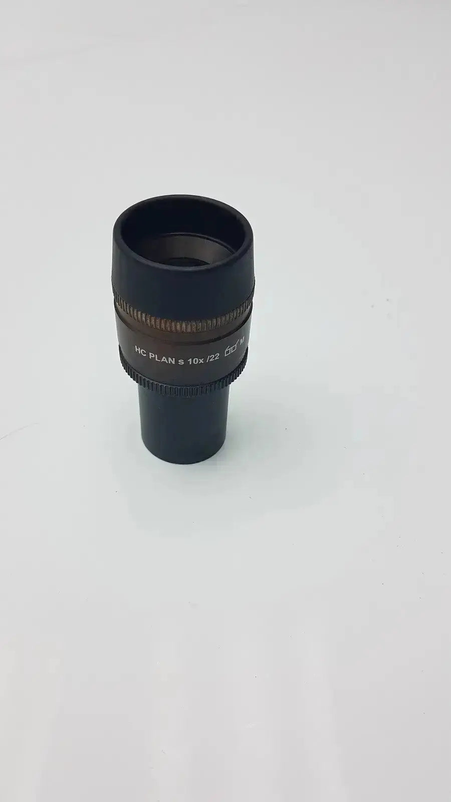 Black microscope eyepiece leica hc plan s 10x 22 with engraved text ideal for hospital surplus use