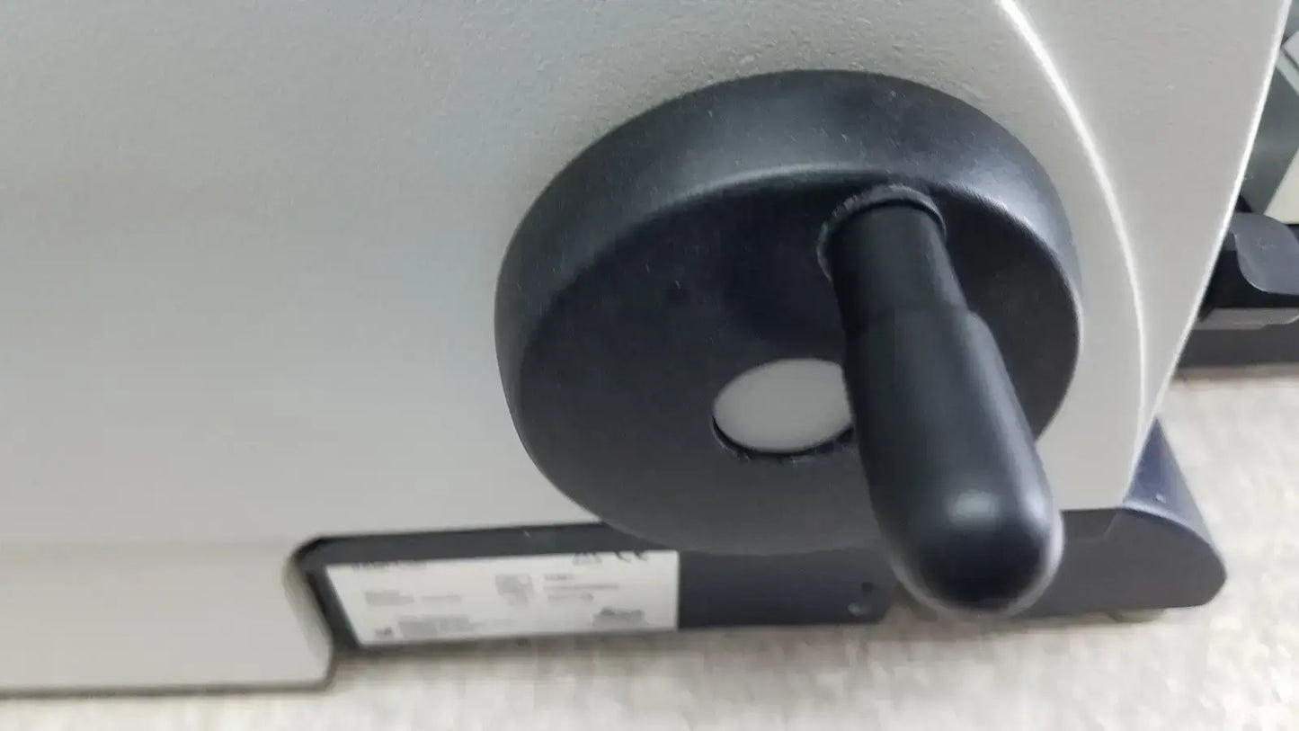 LEICA RM2235 Manual Rotary Microtome Histology Pathology Lab Tissue Sectioner