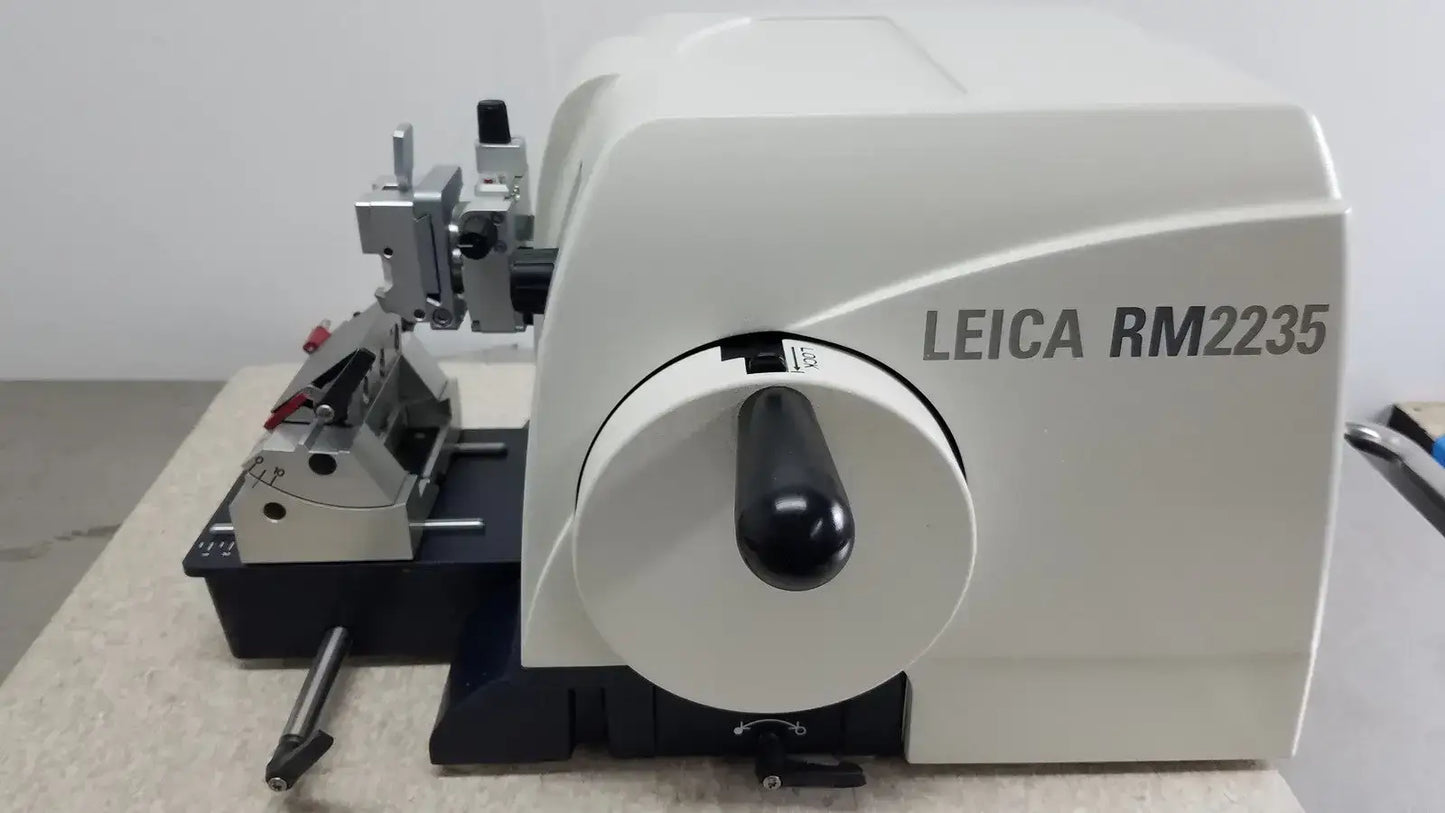 LEICA RM2235 Manual Rotary Microtome Histology Pathology Lab Tissue Sectioner