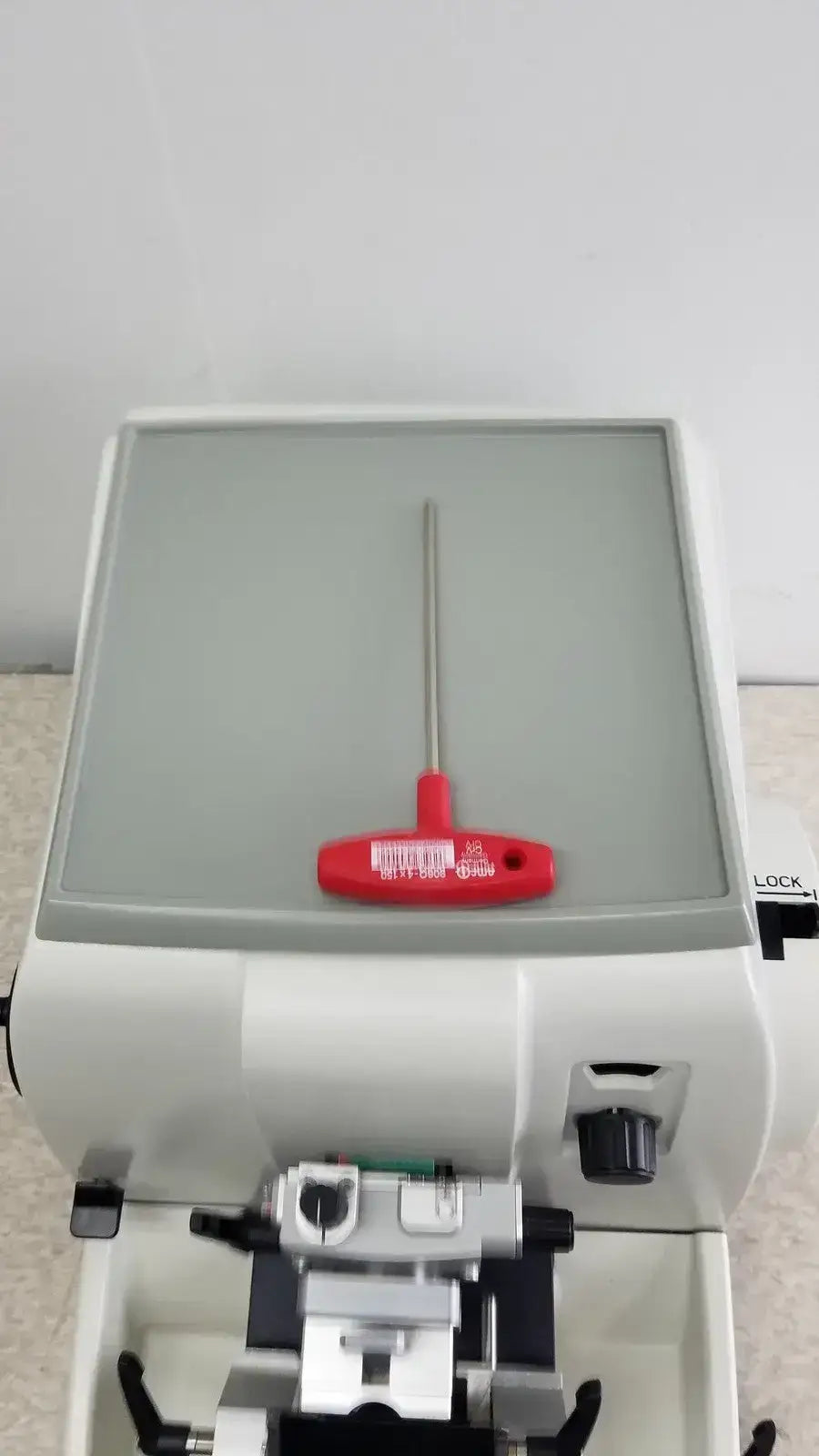 LEICA RM2235 Manual Rotary Microtome Histology Pathology Lab Tissue Sectioner