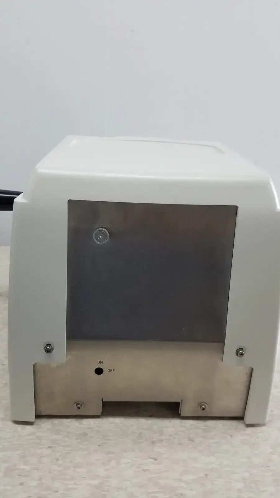 LEICA RM2235 Manual Rotary Microtome Histology Pathology Lab Tissue Sectioner