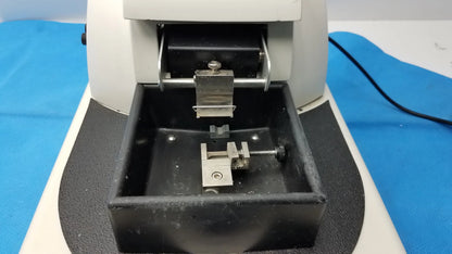 Leica VT1000A Vibrating Blade Microtome