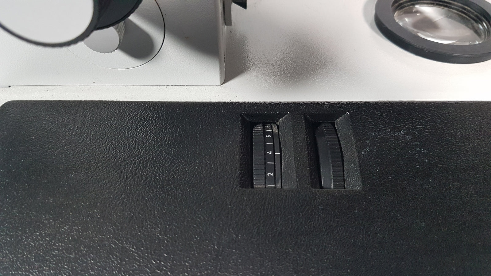 Leitz Metallux 3 Stereo Zoom Microscope