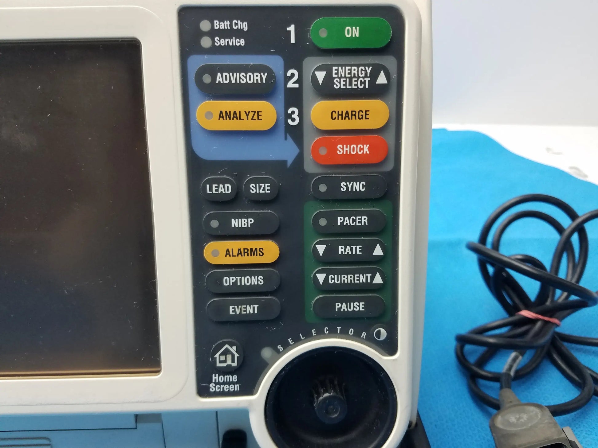 LIFEPAK 12 Physio Control Defibrillator/Monitor - Defibrillator / Patient Monitor