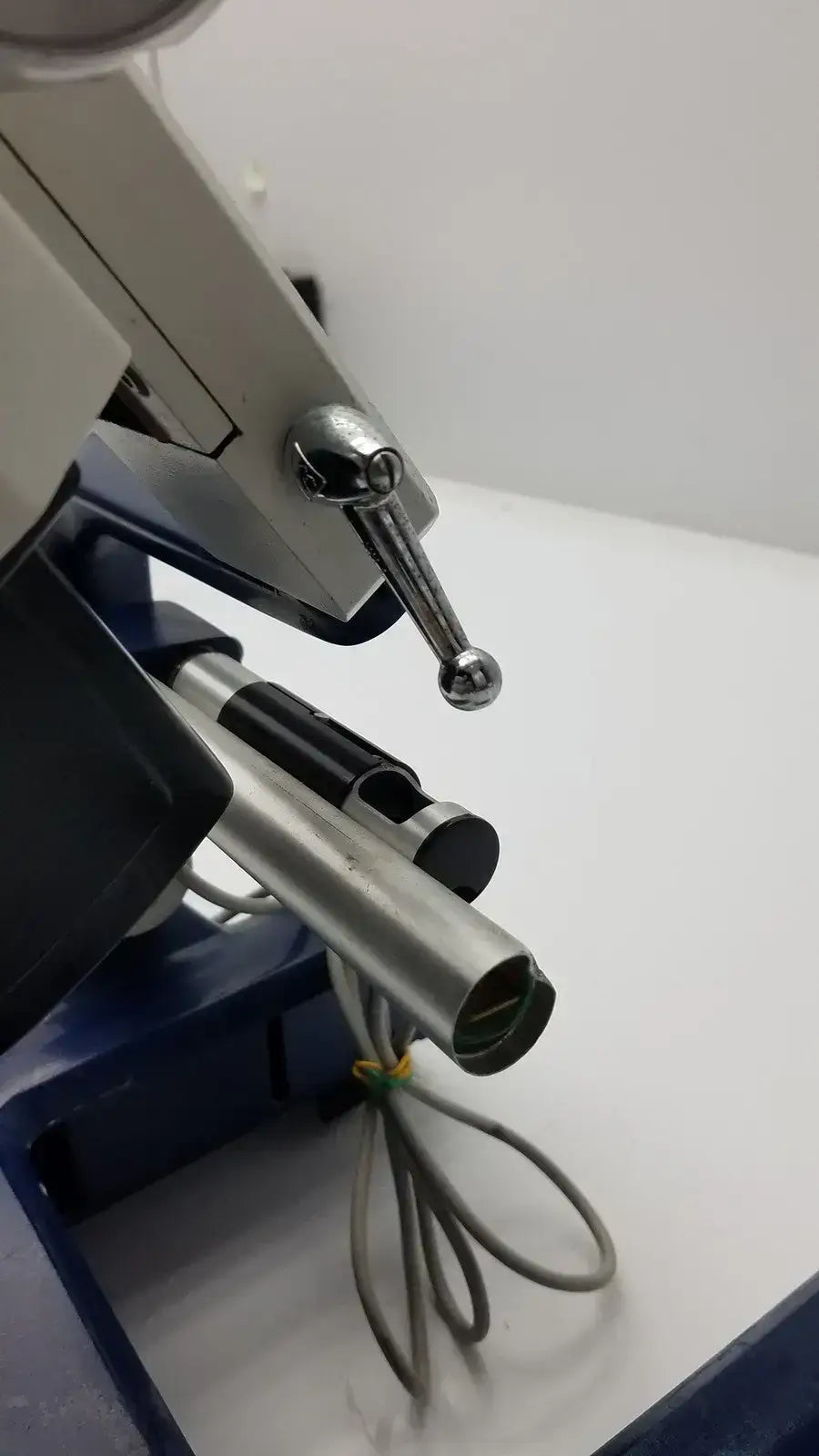 LKB 8800 Ultrotome III Microscope Stand With Optics - Ultramicrotome