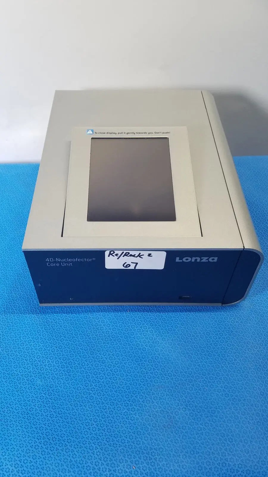 Lonza 4D-Nucleofector Core Unit Transfection System