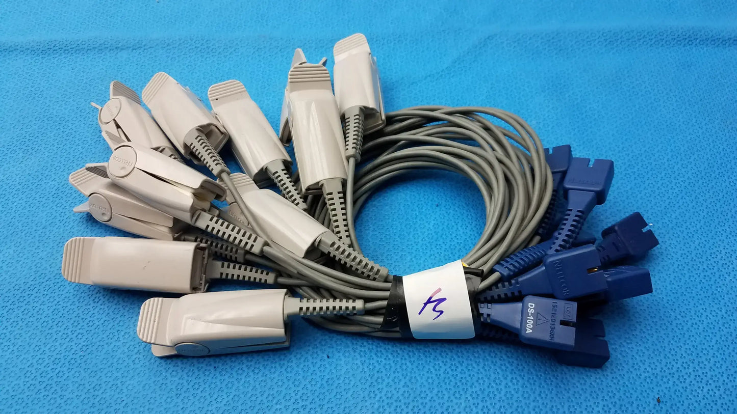 Lot of 11 Nellcor DS-100A SpO2 Adult Finger Clip Sensors - Sensor