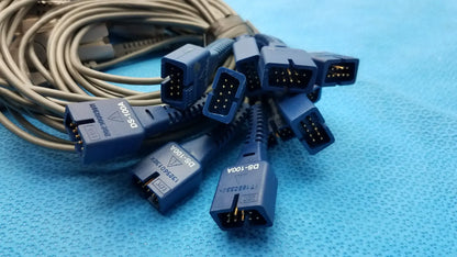 Lot of 11 Nellcor DS-100A SpO2 Adult Finger Clip Sensors - Sensor