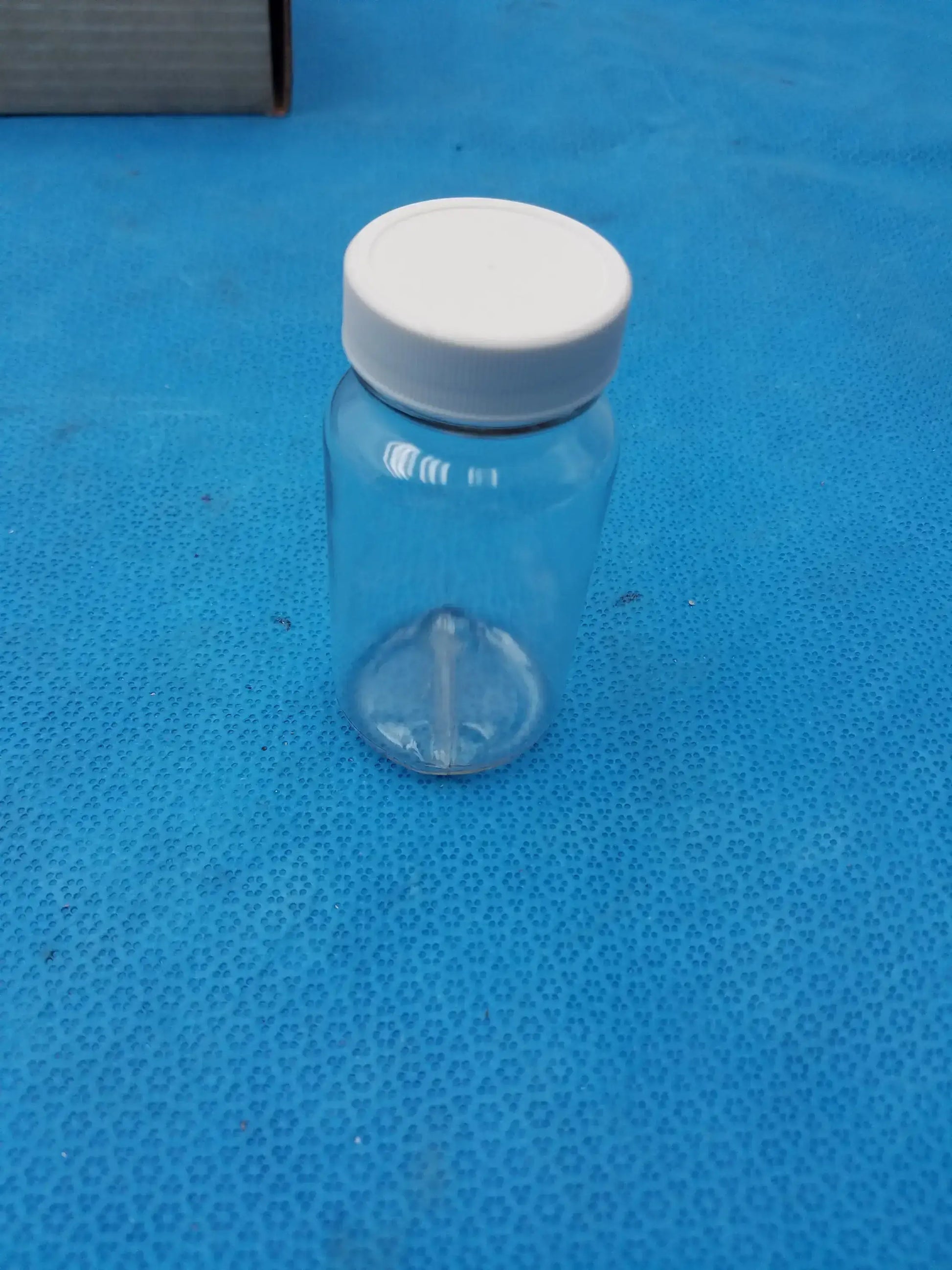 Lot of 16 Scintillation Vials Glass Jar - Vial