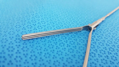 Lot of = 2 AESCULAP Laparoscopic Dissecting Forceps - P0657R