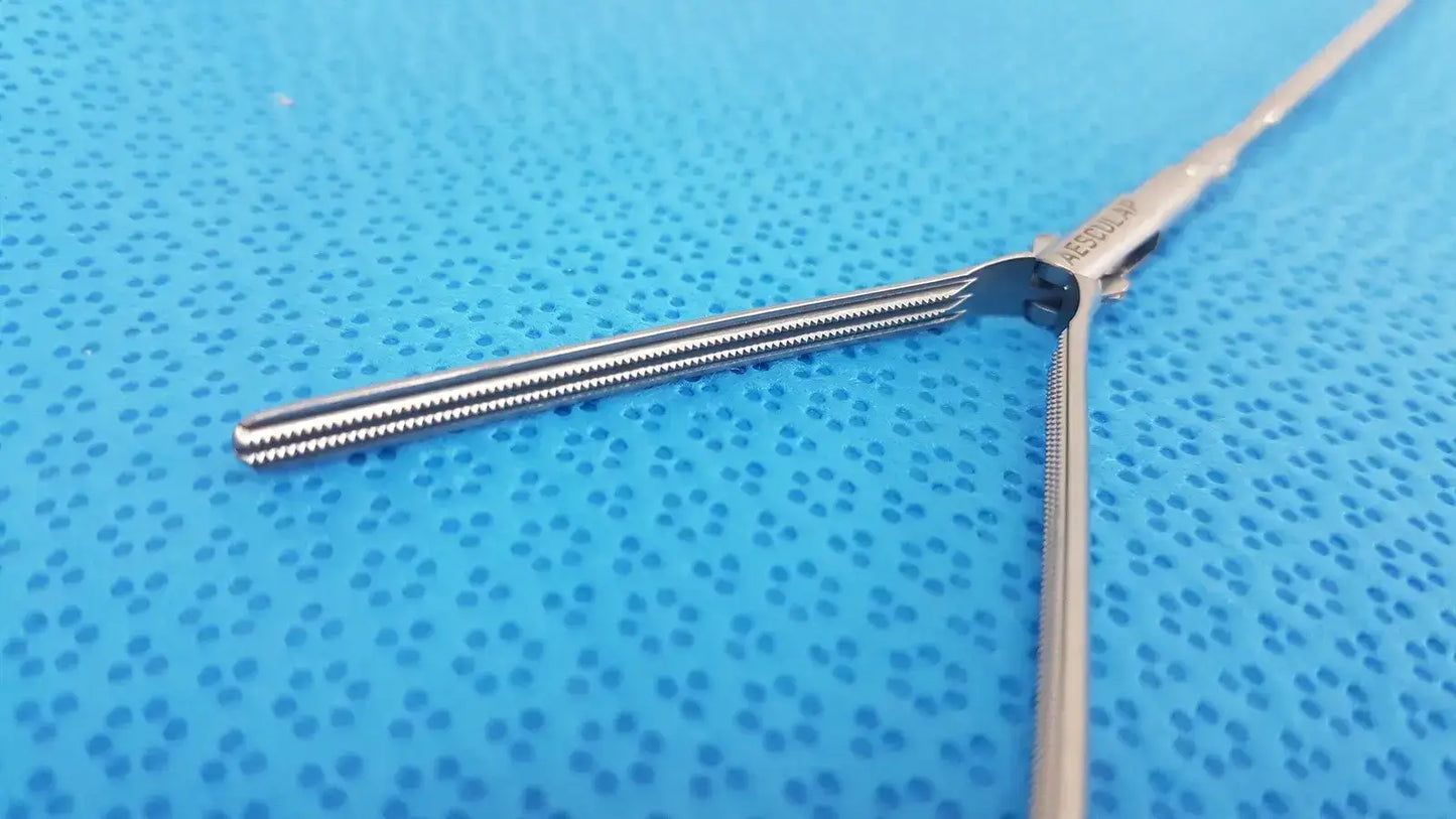 Lot of = 2 AESCULAP Laparoscopic Dissecting Forceps - P0657R