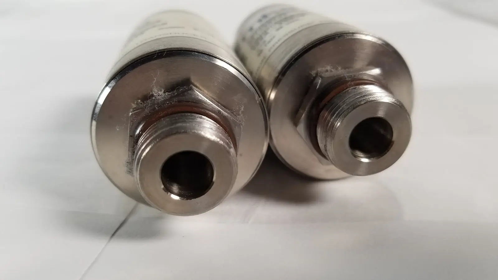 Lot of 2 MKS Baratron Pressure Transducer 722A-25315 200 Torr and 30