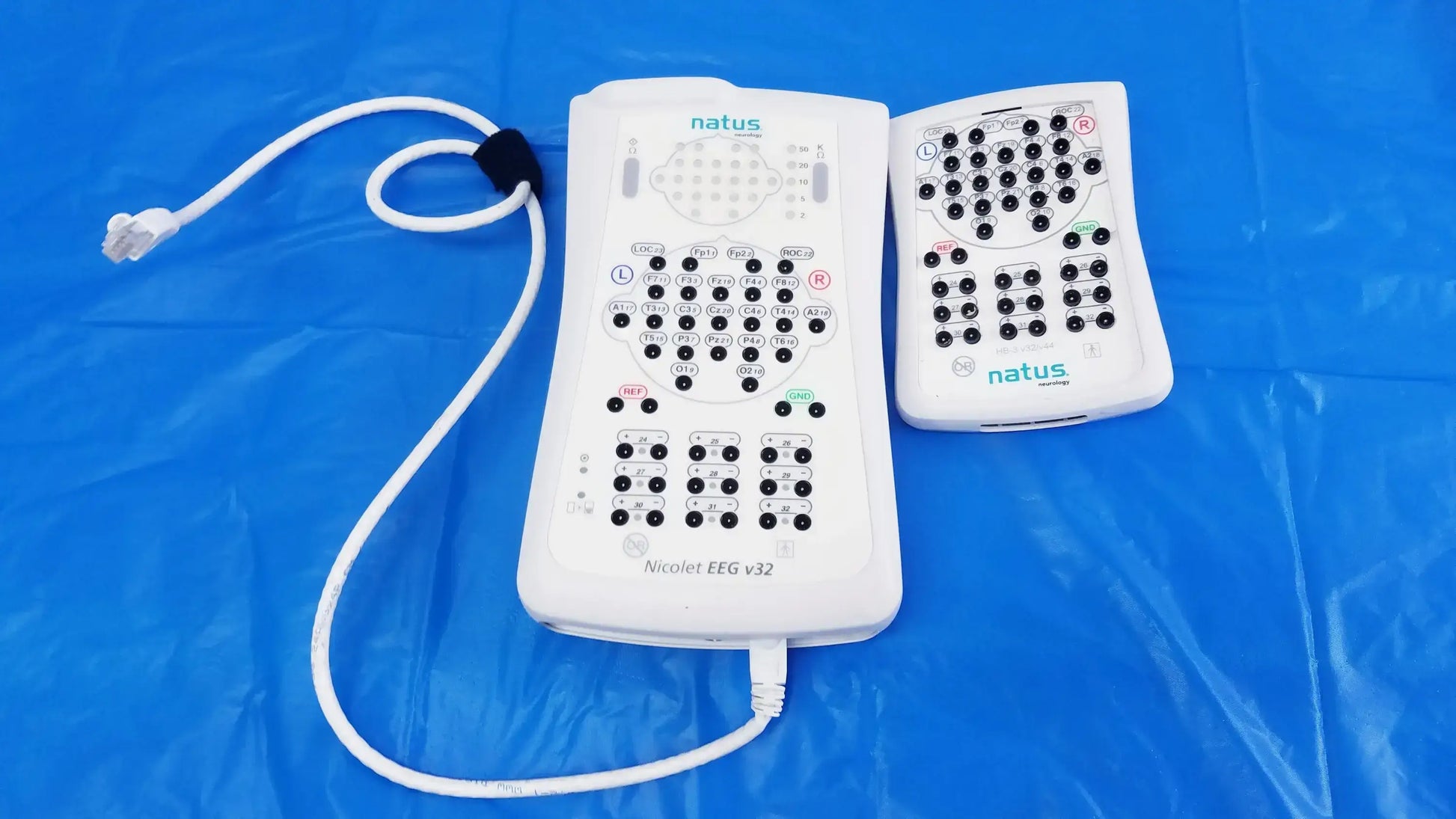 Lot of - 2 Natus Nicolet EEG v32 Amplifier System And HB-3 v32/44 Headbox - Diagnostic