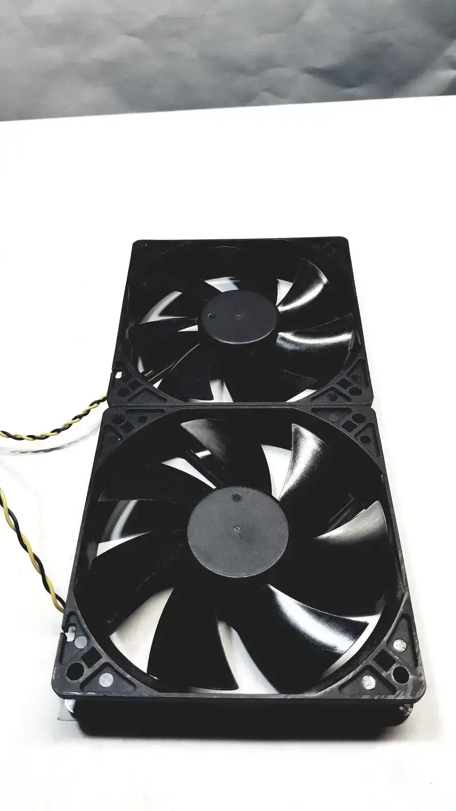 Lot of 2 Power Logic 12V DC Brushless Fan Model PL12B12L