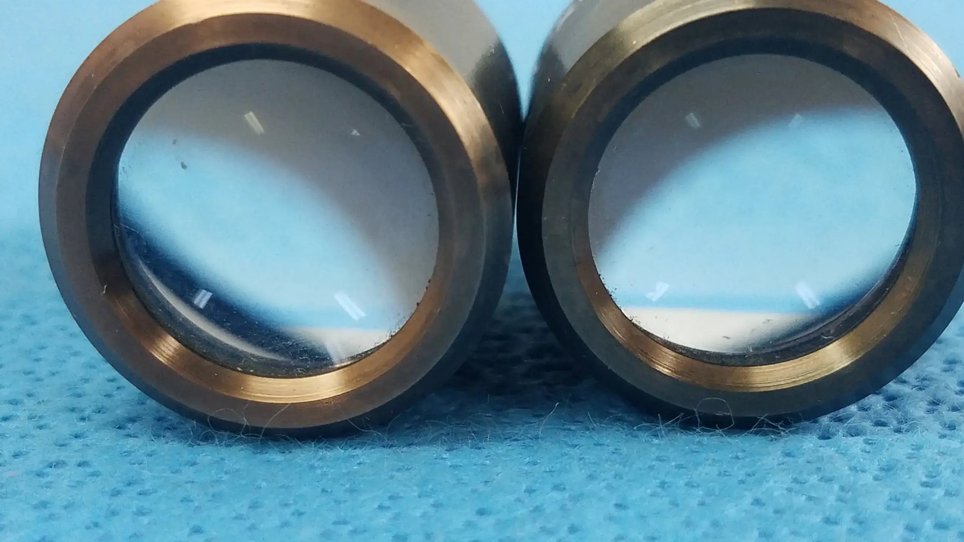 Lot of - 2 WF10X/18 Wide Field Microscope Eyepieces