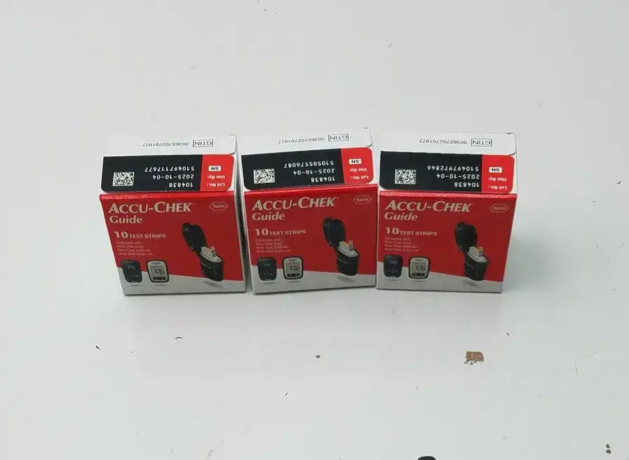 Lot of 3 Accu-Check Guide 10 Teste Strips Exp 2025-10-04 - Glucose Test