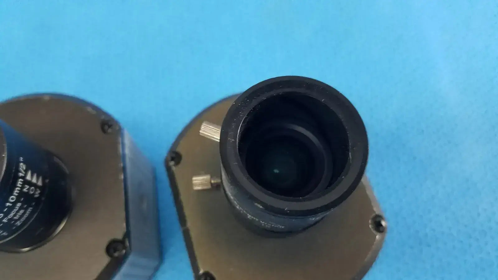 Lot of 3 - Arecont Vision AV5100M AV5105DN MegaVideo IP Camera H.264 PoE