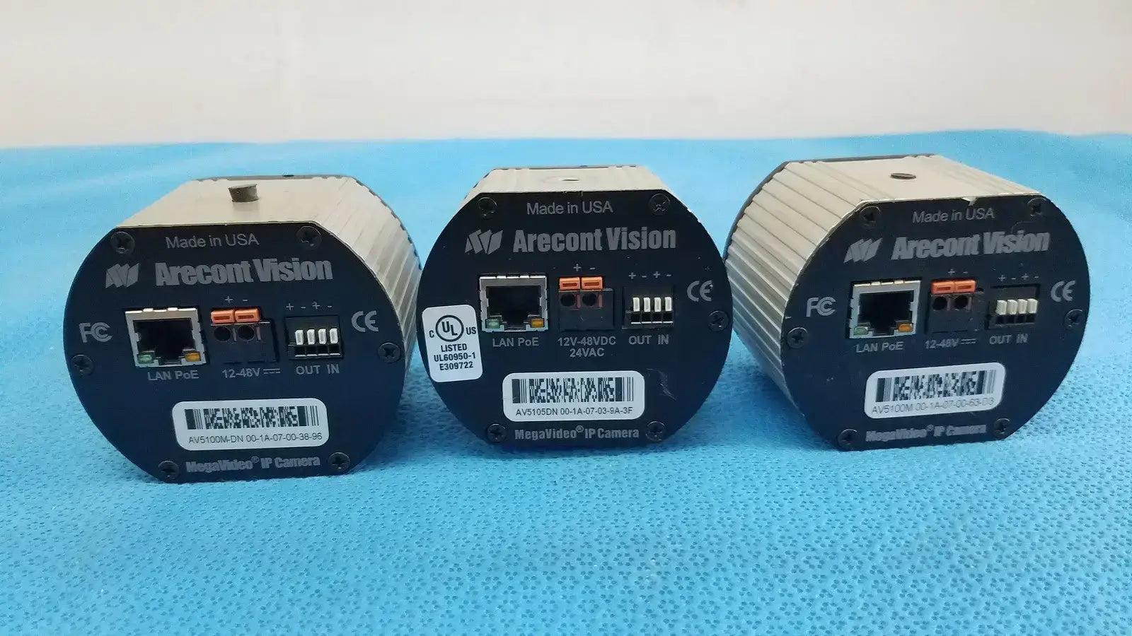Lot of 3 - Arecont Vision AV5100M AV5105DN MegaVideo IP Camera H.264 PoE