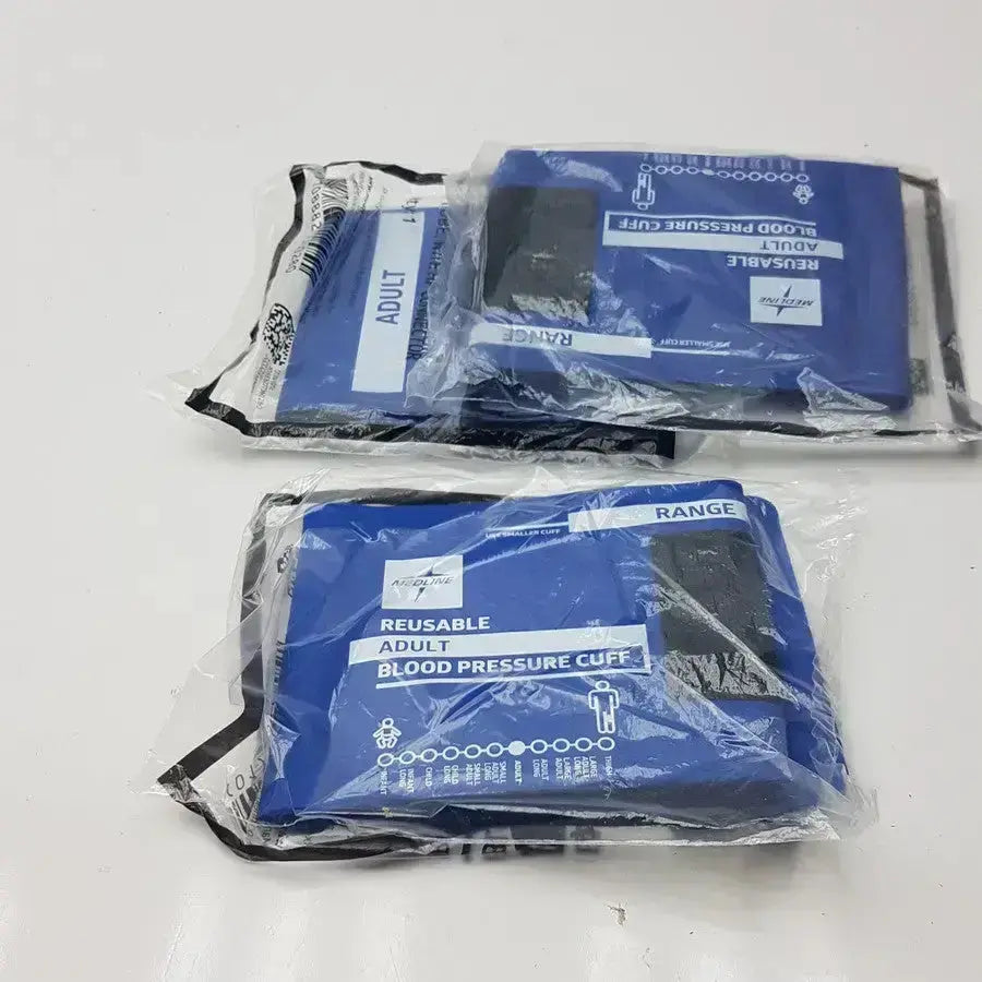 Blue reusable adult blood pressure cuff in clear plastic packaging for 27.5 - 36.5 cm arm range pressure cuff