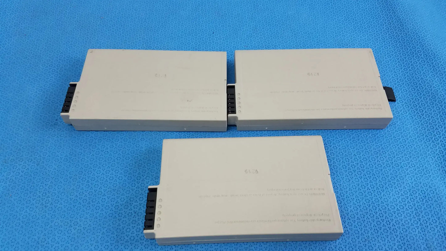 Lot of - 3 Philips M4605A Lithium Ion Battery