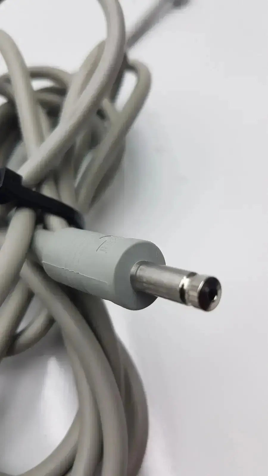 Gray power adapter cable with metallic connector for philips nibp air hose m1599b 7d adult compatible device lot of 3