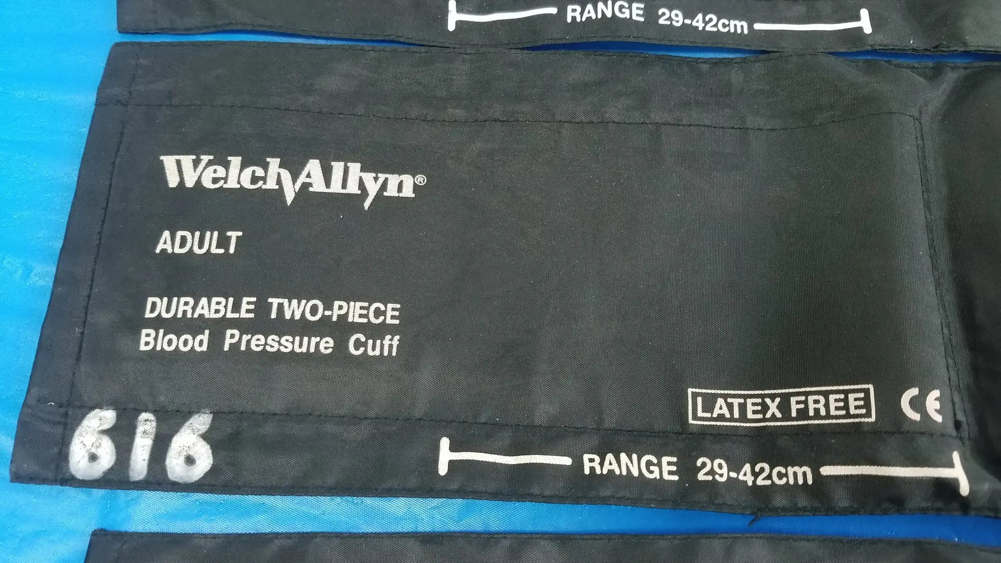 Lot of - 4 Welch Allyn Two Piece Adult Blood Pressure Cuffs - Two-Piece Cuff