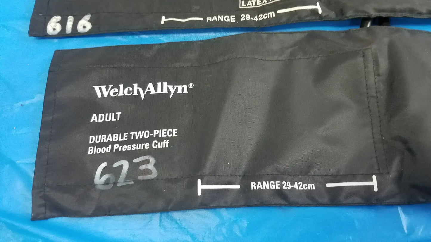 Lot of - 4 Welch Allyn Two Piece Adult Blood Pressure Cuffs - Two-Piece Cuff