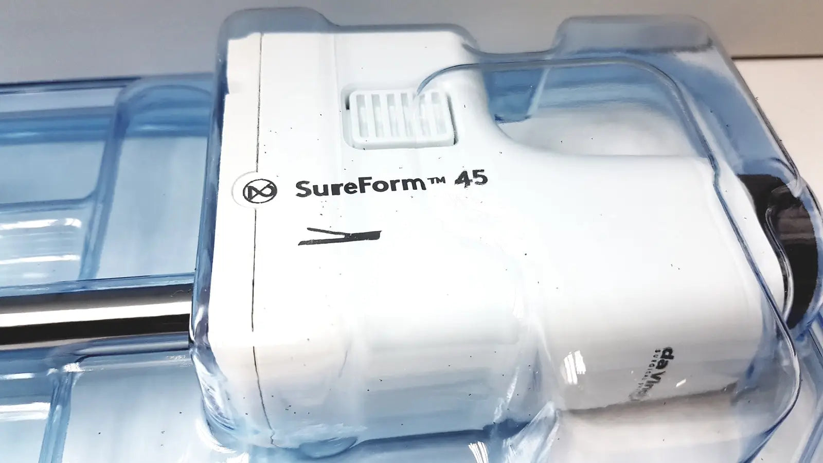 Lot of 5 Intuitiive Surgical DaVincii Xi REF 480445 SurreForm 45 - Stapler Reload