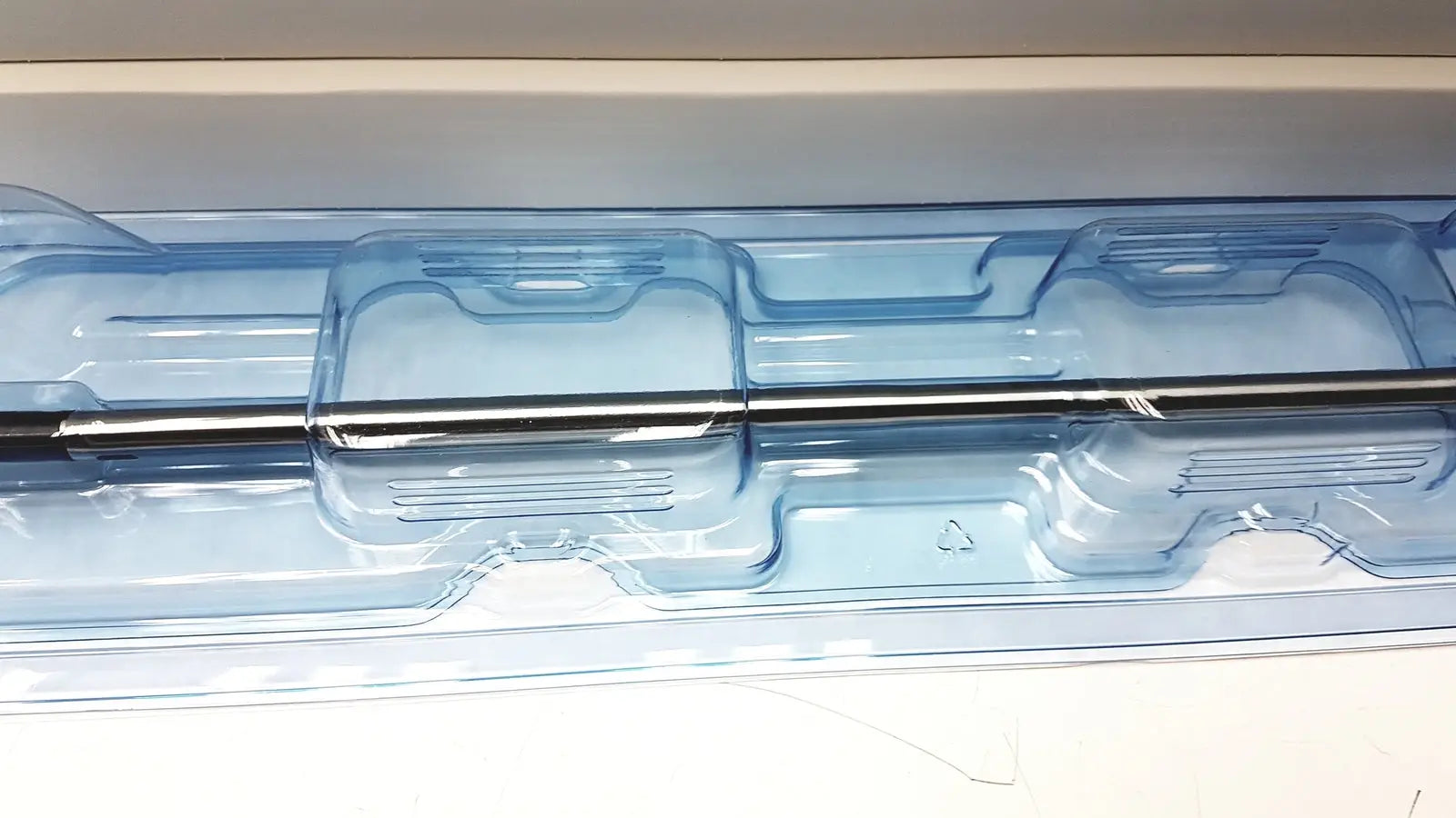 Lot of 5 Intuitiive Surgical DaVincii Xi REF 480445 SurreForm 45 - Stapler Reload