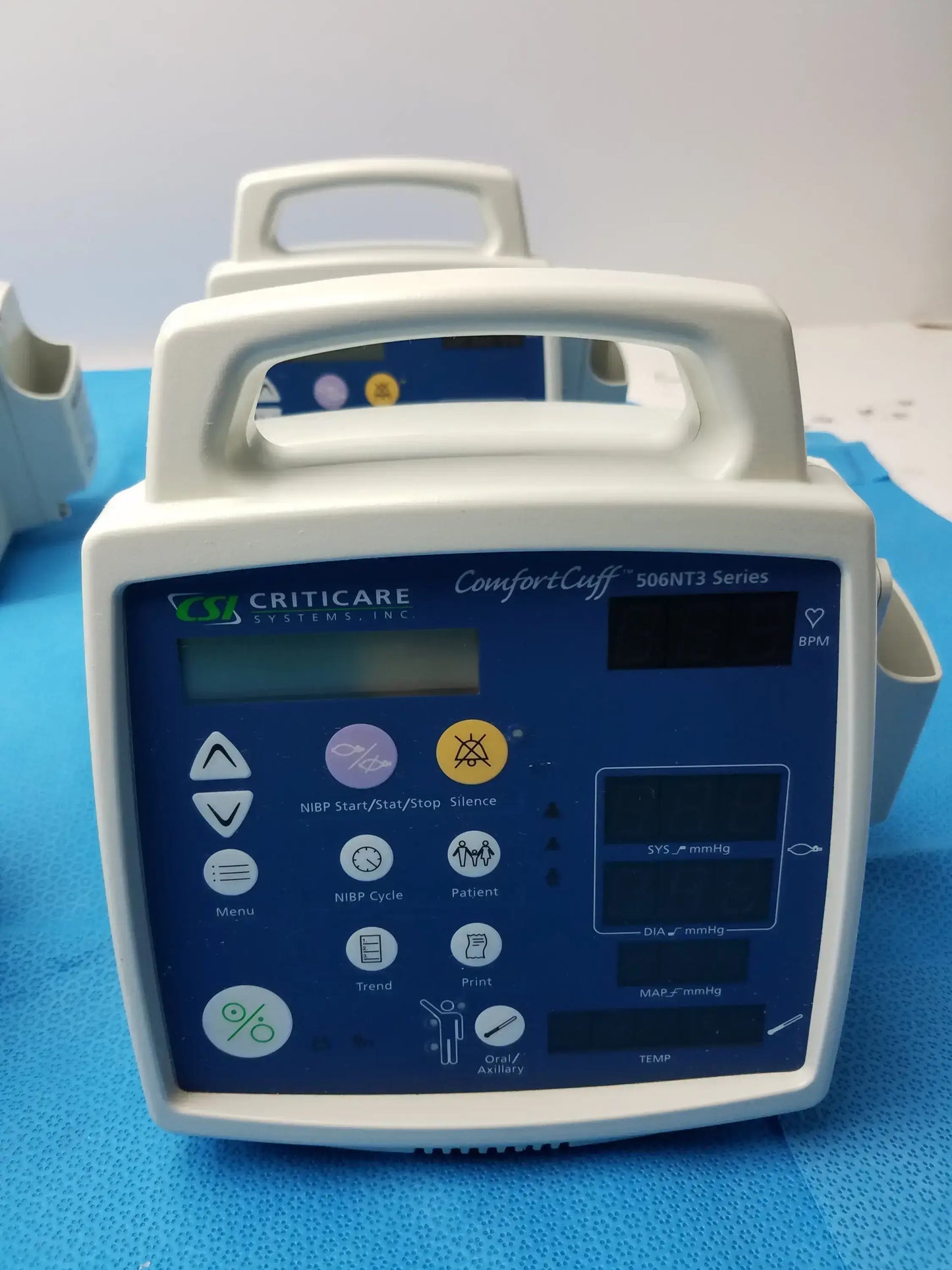 Lot of - 6 CSI Criticare 506N3 Series SPo2 Patient Monitor