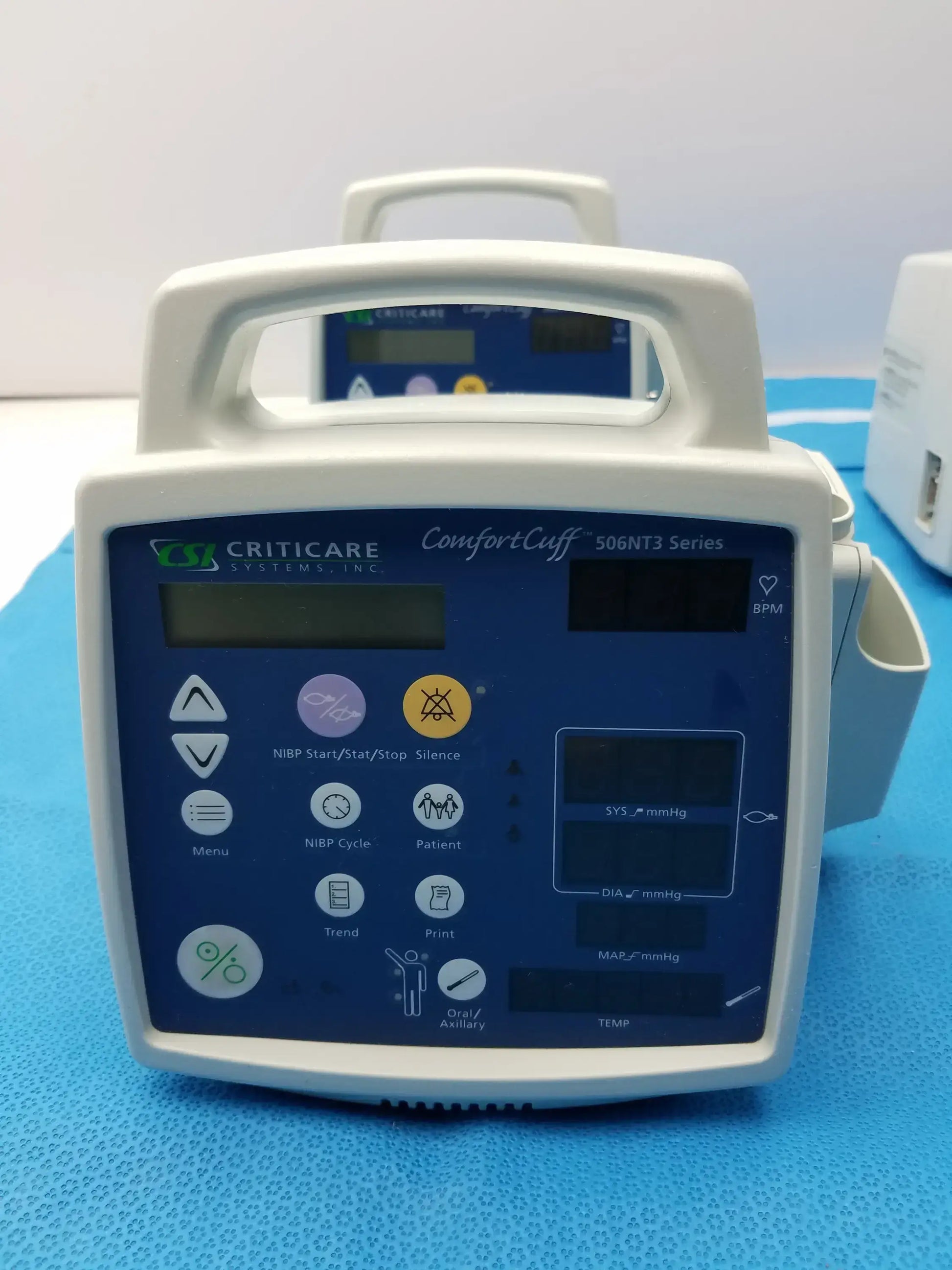 Lot of - 6 CSI Criticare 506N3 Series SPo2 Patient Monitor