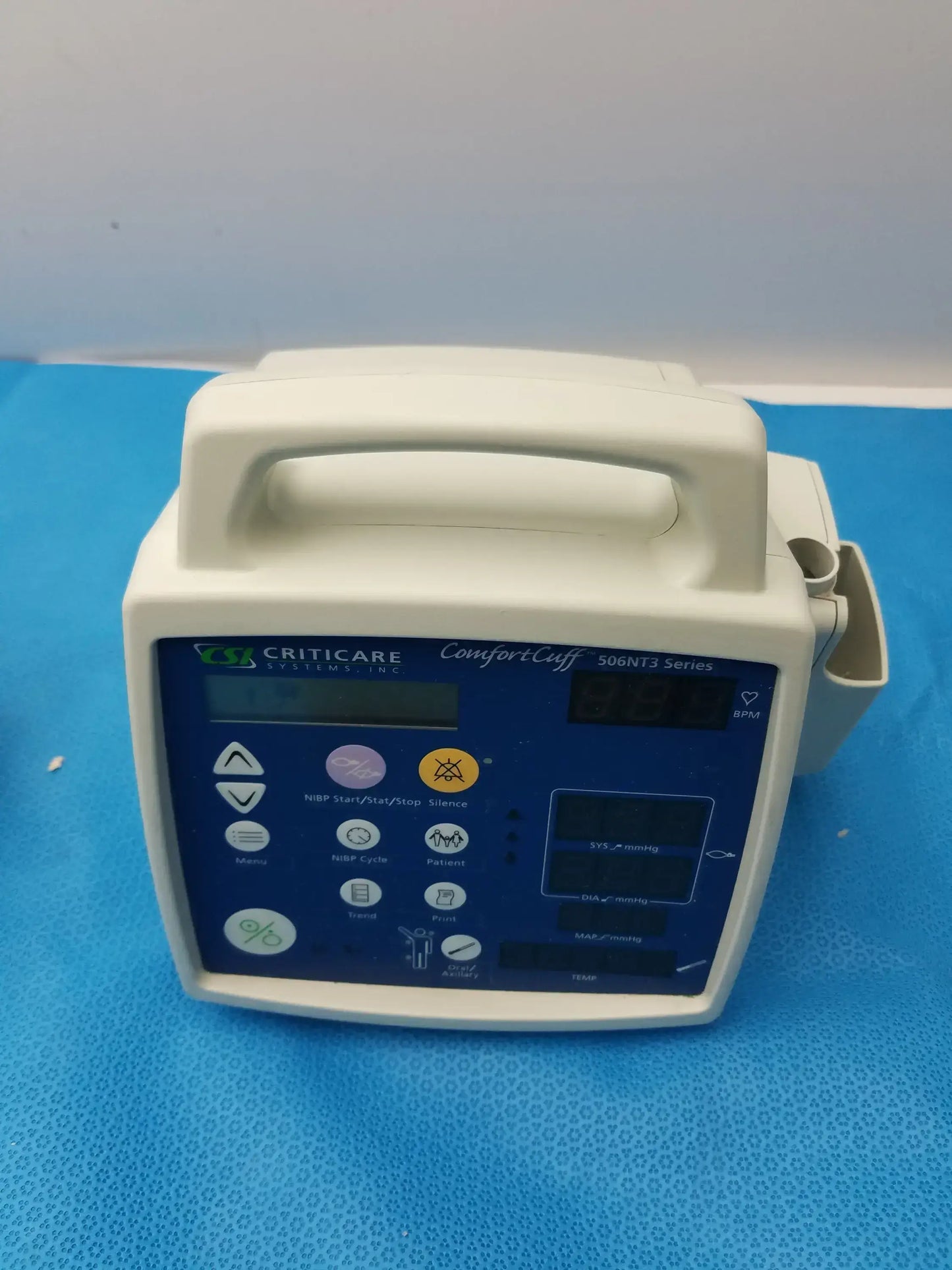 Lot of - 6 CSI Criticare 506N3 Series SPo2 Patient Monitor