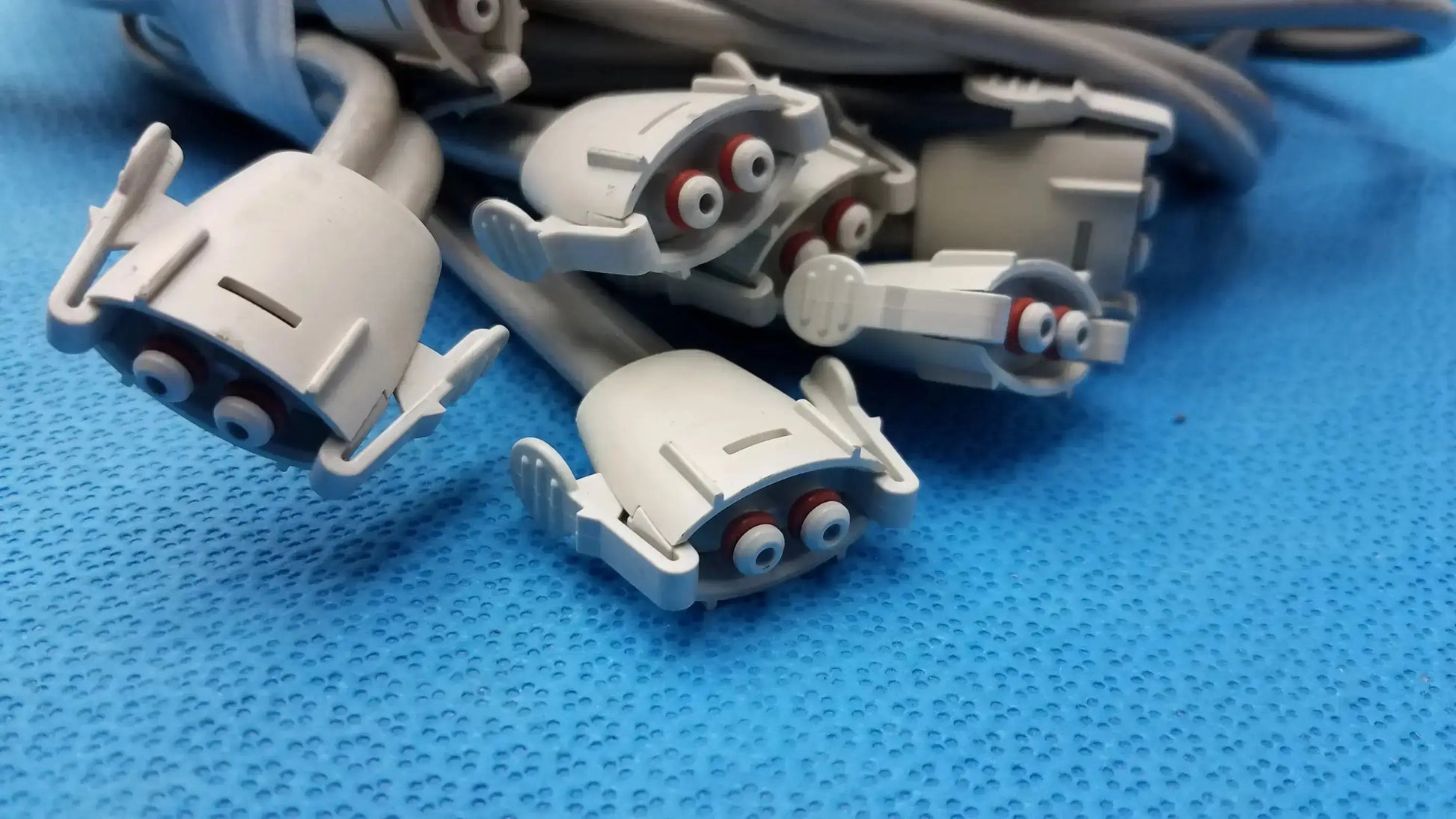 Lot of 7 NiBP Air Hose Fast Connector Double Tube